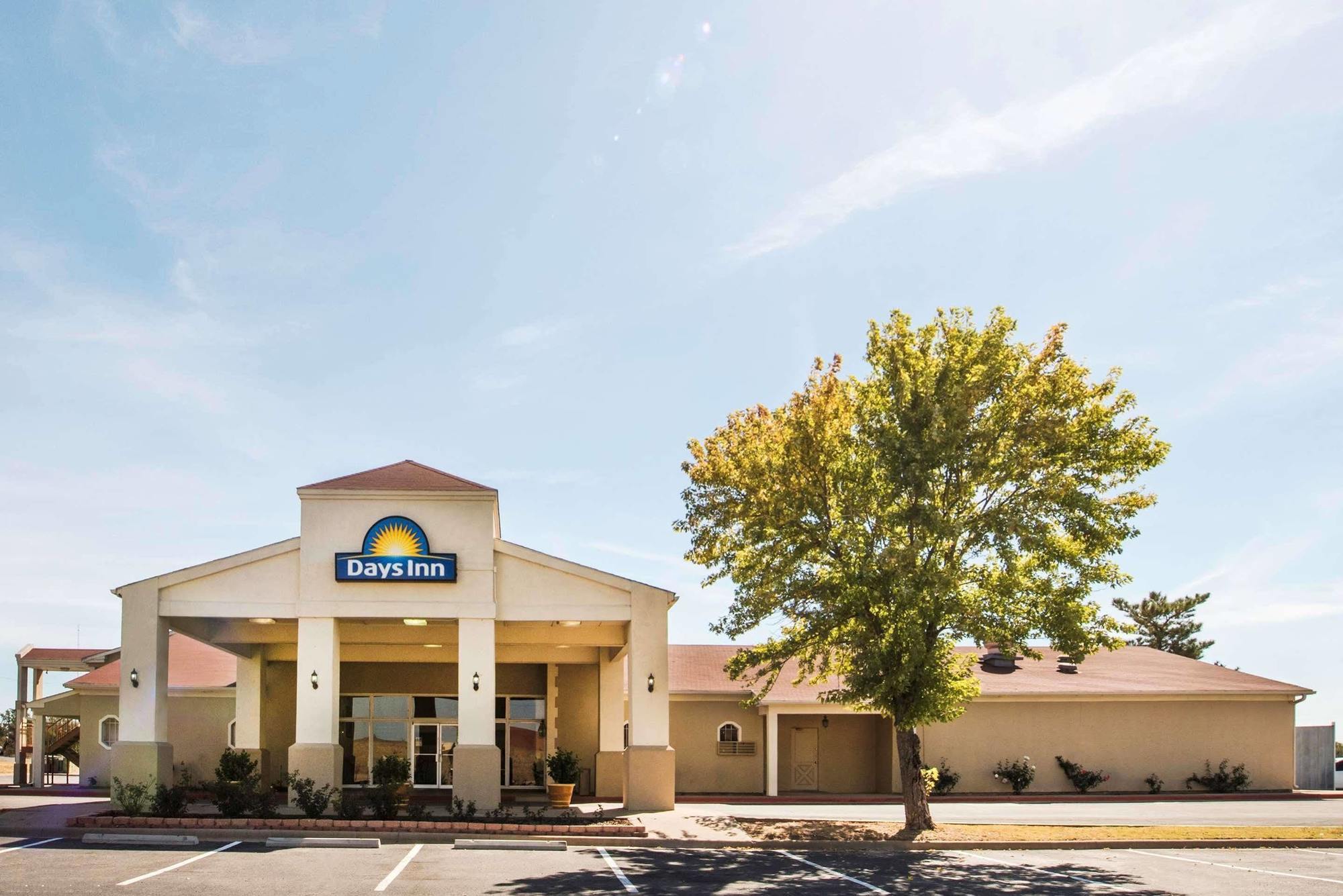 Days Inn By Wyndham Eastland Dış mekan fotoğraf